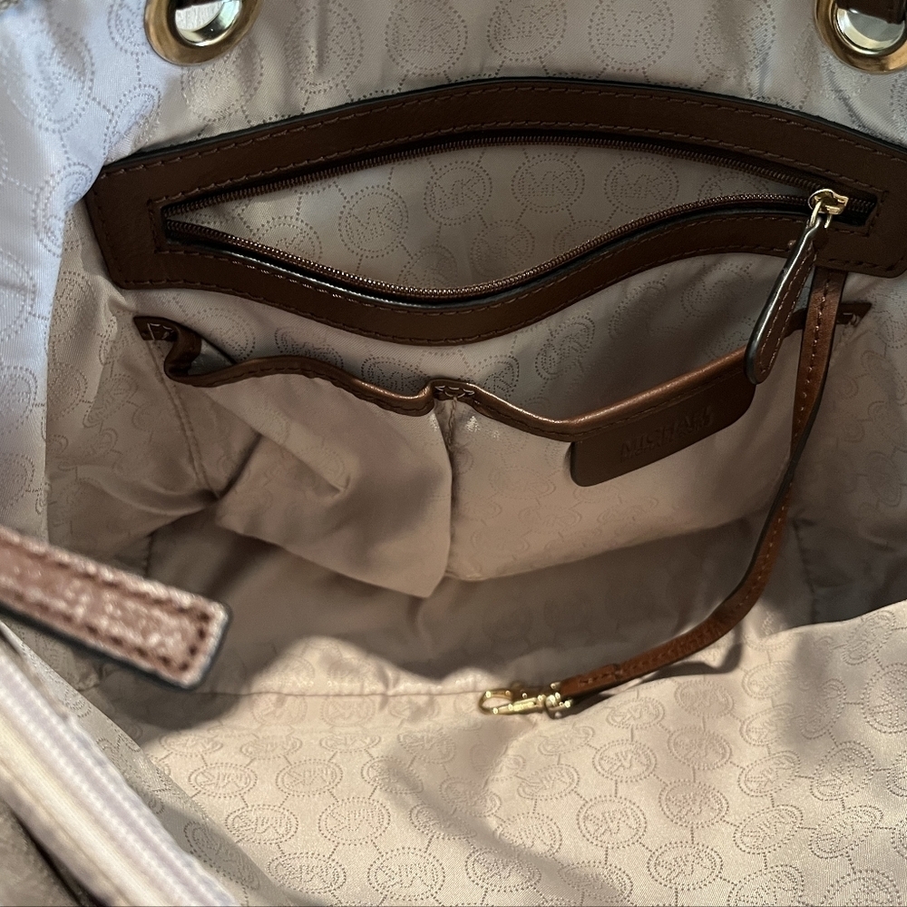 Immaculate, Like New Michael Kors Brown Monogram Canvas & Leather Tote - Picture 8 of 16